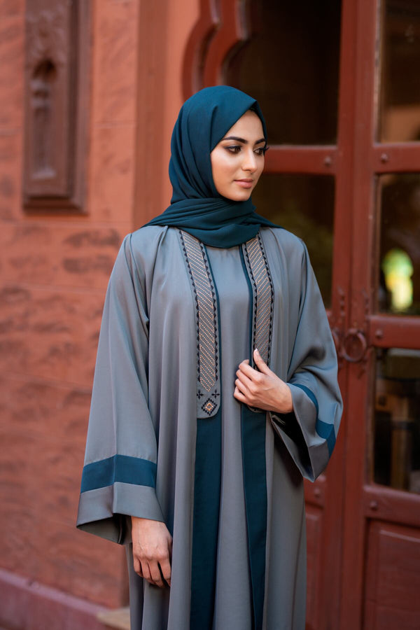 Teal Green Embellished Kimono